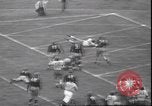 Standbild Football Game Evanston Illinois USA, 1940, aus Sekunde 41 historischem Filmmaterial Videoclip 65675059026