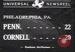 Standbild Football Game Philadelphia Pennsylvania USA, 1940, aus Sekunde 1 historischem Filmmaterial Videoclip 65675059027