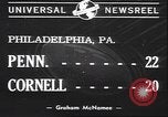Standbild Football Game Philadelphia Pennsylvania USA, 1940, aus Sekunde 3 historischem Filmmaterial Videoclip 65675059027