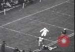 Standbild Football Game Philadelphia Pennsylvania USA, 1940, aus Sekunde 10 historischem Filmmaterial Videoclip 65675059027