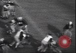 Standbild Football Game Philadelphia Pennsylvania USA, 1940, aus Sekunde 19 historischem Filmmaterial Videoclip 65675059027