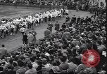 Standbild Football Game Montclair New Jersey USA, 1940, aus Sekunde 14 historischem Filmmaterial Videoclip 65675059028