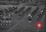 Standbild Football Game Montclair New Jersey USA, 1940, aus Sekunde 18 historischem Filmmaterial Videoclip 65675059028