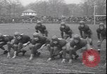 Standbild Football Game Montclair New Jersey USA, 1940, aus Sekunde 38 historischem Filmmaterial Videoclip 65675059028