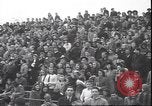 Standbild Football Game Montclair New Jersey USA, 1940, aus Sekunde 41 historischem Filmmaterial Videoclip 65675059028