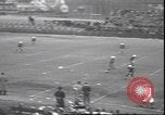 Standbild Football Game Montclair New Jersey USA, 1940, aus Sekunde 47 historischem Filmmaterial Videoclip 65675059028