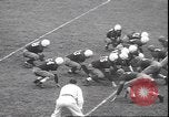 Standbild Football Game Montclair New Jersey USA, 1940, aus Sekunde 54 historischem Filmmaterial Videoclip 65675059028