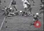Standbild Football Game Montclair New Jersey USA, 1940, aus Sekunde 59 historischem Filmmaterial Videoclip 65675059028