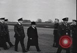 Standbild Ständigen Gemeinsamen Rat der Verteidigung oder PJBD Victoria Kanada, 1940, aus Sekunde 14 historischem Filmmaterial Videoclip 65675059030