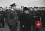 Standbild Ständigen Gemeinsamen Rat der Verteidigung oder PJBD Victoria Kanada, 1940, aus Sekunde 19 historischem Filmmaterial Videoclip 65675059030
