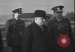 Standbild Ständigen Gemeinsamen Rat der Verteidigung oder PJBD Victoria Kanada, 1940, aus Sekunde 60 historischem Filmmaterial Videoclip 65675059030
