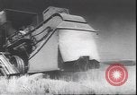Standbild Weizen ernten Washington State United States USA, 1943, aus Sekunde 49 historischem Filmmaterial Videoclip 65675059036