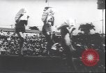 Standbild schönsten Beine contest Palisades Park New Jersey USA, 1943, aus Sekunde 24 historischem Filmmaterial Videoclip 65675059037