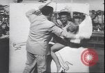 Standbild schönsten Beine contest Palisades Park New Jersey USA, 1943, aus Sekunde 43 historischem Filmmaterial Videoclip 65675059037