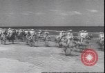 Image Gardes Côtes des États-Unis United States USA, 1943, de la seconde 41 séquences d'archives historiques vidéo 65675059039