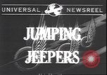 Standbild Militär Jeep Australien, 1943, aus Sekunde 3 historischem Filmmaterial Videoclip 65675059040