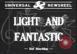 Standbild Lindy Hop und Wiener Walzer tanzen New York City USA, 1943, aus Sekunde 5 historischem Filmmaterial Videoclip 65675059042