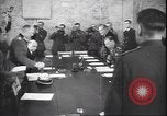 Standbild General Eisenhower Reims Frankreich, 1945, aus Sekunde 29 historischem Filmmaterial Videoclip 65675059043