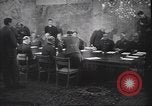 Standbild General Eisenhower Reims Frankreich, 1945, aus Sekunde 32 historischem Filmmaterial Videoclip 65675059043