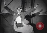 Immagine di Prigionieri di guerra tedeschi New York United States USA, 1945, secondo 22 filmato di repertorio 65675059044