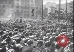 Immagine di Corpo morto di Mussolini Milano Italia, 1945, secondo 9 filmato di repertorio 65675059045