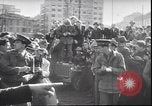Immagine di Corpo morto di Mussolini Milano Italia, 1945, secondo 27 filmato di repertorio 65675059045
