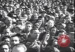 Immagine di Corpo morto di Mussolini Milano Italia, 1945, secondo 38 filmato di repertorio 65675059045
