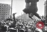 Immagine di Corpo morto di Mussolini Milano Italia, 1945, secondo 40 filmato di repertorio 65675059045