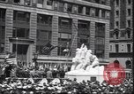 Immagine di 7 La guerra di unità di legame New York City USA, 1945, secondo 27 filmato di repertorio 65675059046