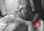 Standbild Leiche von Mussolini Mailand Italien, 1945, aus Sekunde 26 historischem Filmmaterial Videoclip 65675059051