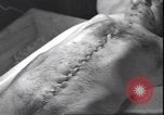 Standbild Leiche von Mussolini Mailand Italien, 1945, aus Sekunde 52 historischem Filmmaterial Videoclip 65675059051