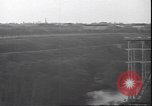 Standbild Fahrbahn Viadukt hoch über dem Tal Italien, 1945, aus Sekunde 11 historischem Filmmaterial Videoclip 65675059052