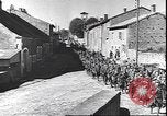 Image troupes françaises affichage wrecked matériel allemand France, 1940, de la seconde 5 séquences d'archives historiques vidéo 65675059057