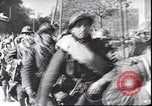 Image troupes françaises affichage wrecked matériel allemand France, 1940, de la seconde 9 séquences d'archives historiques vidéo 65675059057