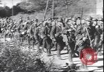 Image troupes françaises affichage wrecked matériel allemand France, 1940, de la seconde 10 séquences d'archives historiques vidéo 65675059057