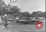 Image troupes françaises affichage wrecked matériel allemand France, 1940, de la seconde 25 séquences d'archives historiques vidéo 65675059057