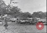 Image troupes françaises affichage wrecked matériel allemand France, 1940, de la seconde 26 séquences d'archives historiques vidéo 65675059057