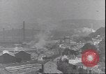 Image troupes françaises affichage wrecked matériel allemand France, 1940, de la seconde 38 séquences d'archives historiques vidéo 65675059057