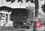 Image troupes françaises affichage wrecked matériel allemand France, 1940, de la seconde 51 séquences d'archives historiques vidéo 65675059057