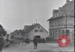 Image troupes françaises affichage wrecked matériel allemand France, 1940, de la seconde 59 séquences d'archives historiques vidéo 65675059057