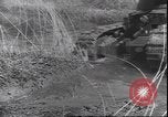 Image Français réservoirs Renault France, 1921, de la seconde 9 séquences d'archives historiques vidéo 65675059058