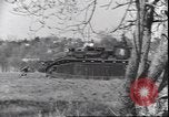 Image Français réservoirs Renault France, 1921, de la seconde 18 séquences d'archives historiques vidéo 65675059058