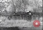 Image Français réservoirs Renault France, 1921, de la seconde 29 séquences d'archives historiques vidéo 65675059058