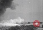 Standbild italienische T3 Scorpion Sizilien Italien, 1943, aus Sekunde 42 historischem Filmmaterial Videoclip 65675059062