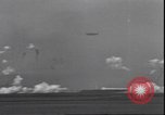 Standbild italienischen Naval Manövrieren Civitavecchia Italien, 1943, aus Sekunde 10 historischem Filmmaterial Videoclip 65675059063