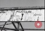 Standbild Ende des Faschismus Mailand Italien, 1945, aus Sekunde 57 historischem Filmmaterial Videoclip 65675059070