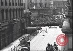 Standbild Ende des Faschismus Mailand Italien, 1945, aus Sekunde 34 historischem Filmmaterial Videoclip 65675059071
