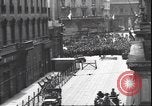 Standbild Ende des Faschismus Mailand Italien, 1945, aus Sekunde 35 historischem Filmmaterial Videoclip 65675059071