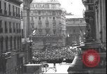Standbild Ende des Faschismus Mailand Italien, 1945, aus Sekunde 58 historischem Filmmaterial Videoclip 65675059071