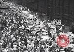Standbild USA Soldaten Mailand Italien, 1945, aus Sekunde 7 historischem Filmmaterial Videoclip 65675059072